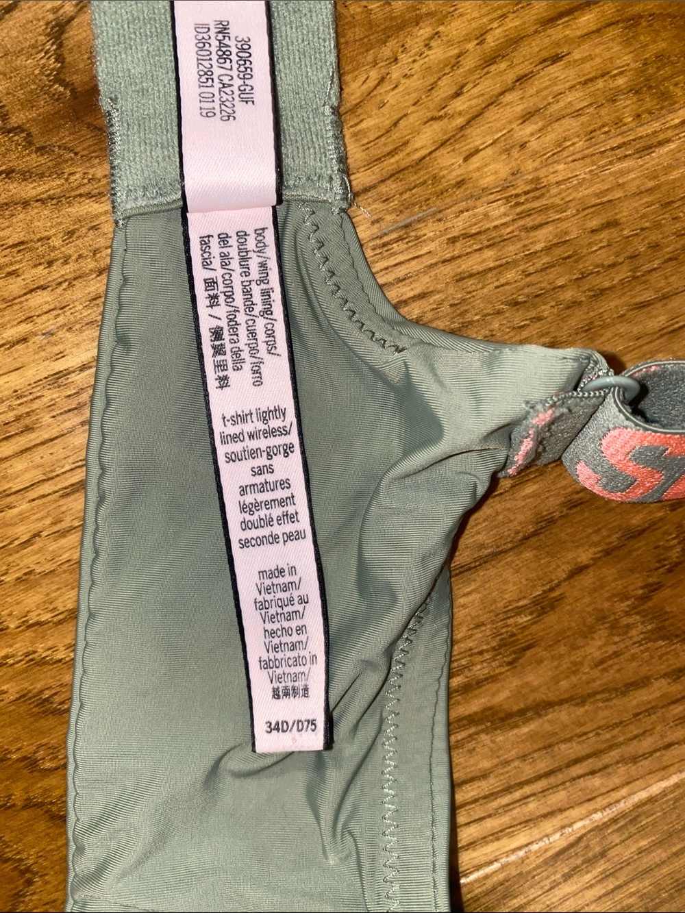 Victoria's Secret Light Moss Green T-Shirt Bra with thick Pink Branded Straps - Picture 6 of 7